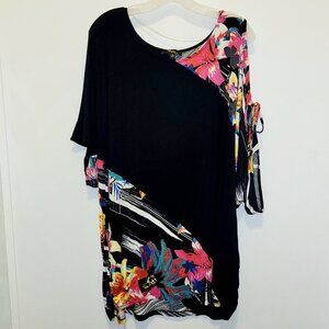 CUPIO Black Floral Accented Shirt